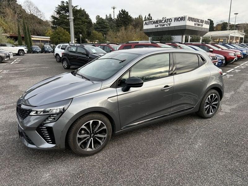 Renault Clio V 2023 1.0 tce Techno 90cv