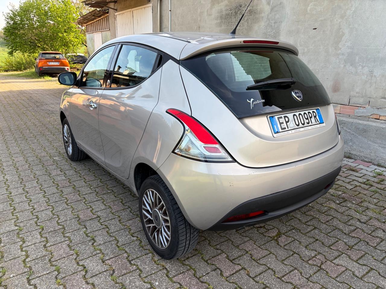 Lancia Ypsilon 0.9 TwinAir Metano Ecochic
