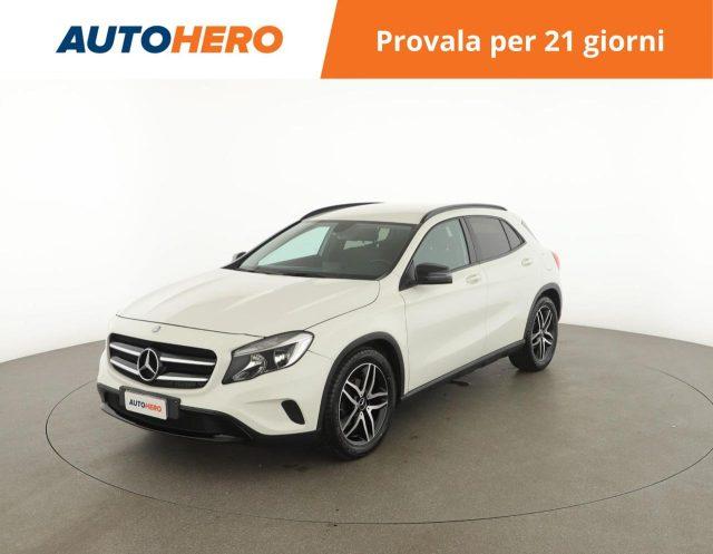 MERCEDES-BENZ GLA 200 CDI Sport