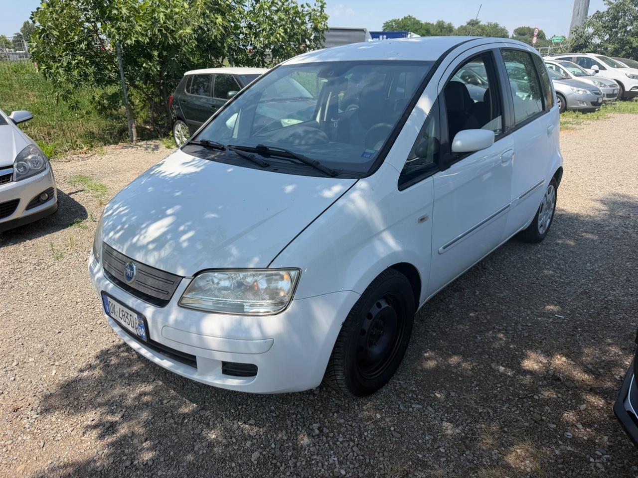 Fiat Idea 1.4 16V BlackMotion