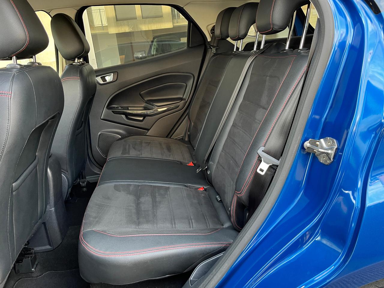 Ford EcoSport 1.5 TDCi 100 CV ST-Line