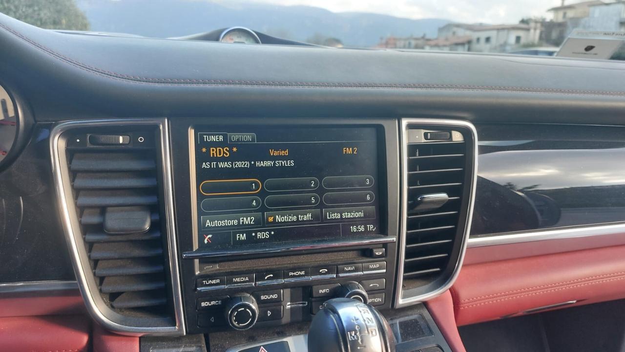 Porsche Panamera - 3.0 Diesel - Edition 300 Cv
