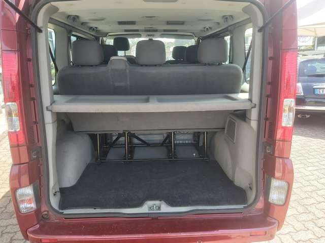 Opel Vivaro 8 posti automatico