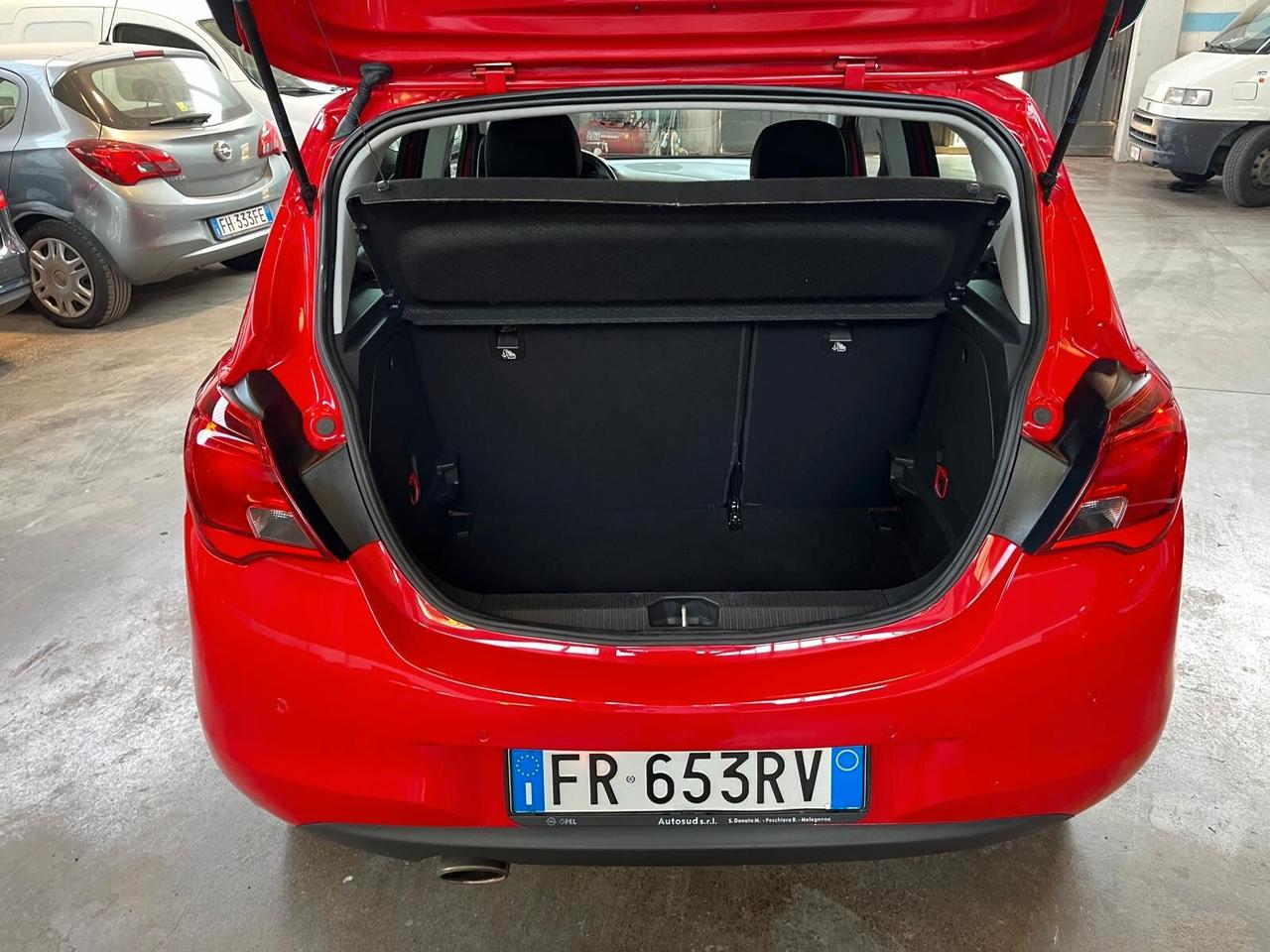 Opel Corsa 1.2 5 porte