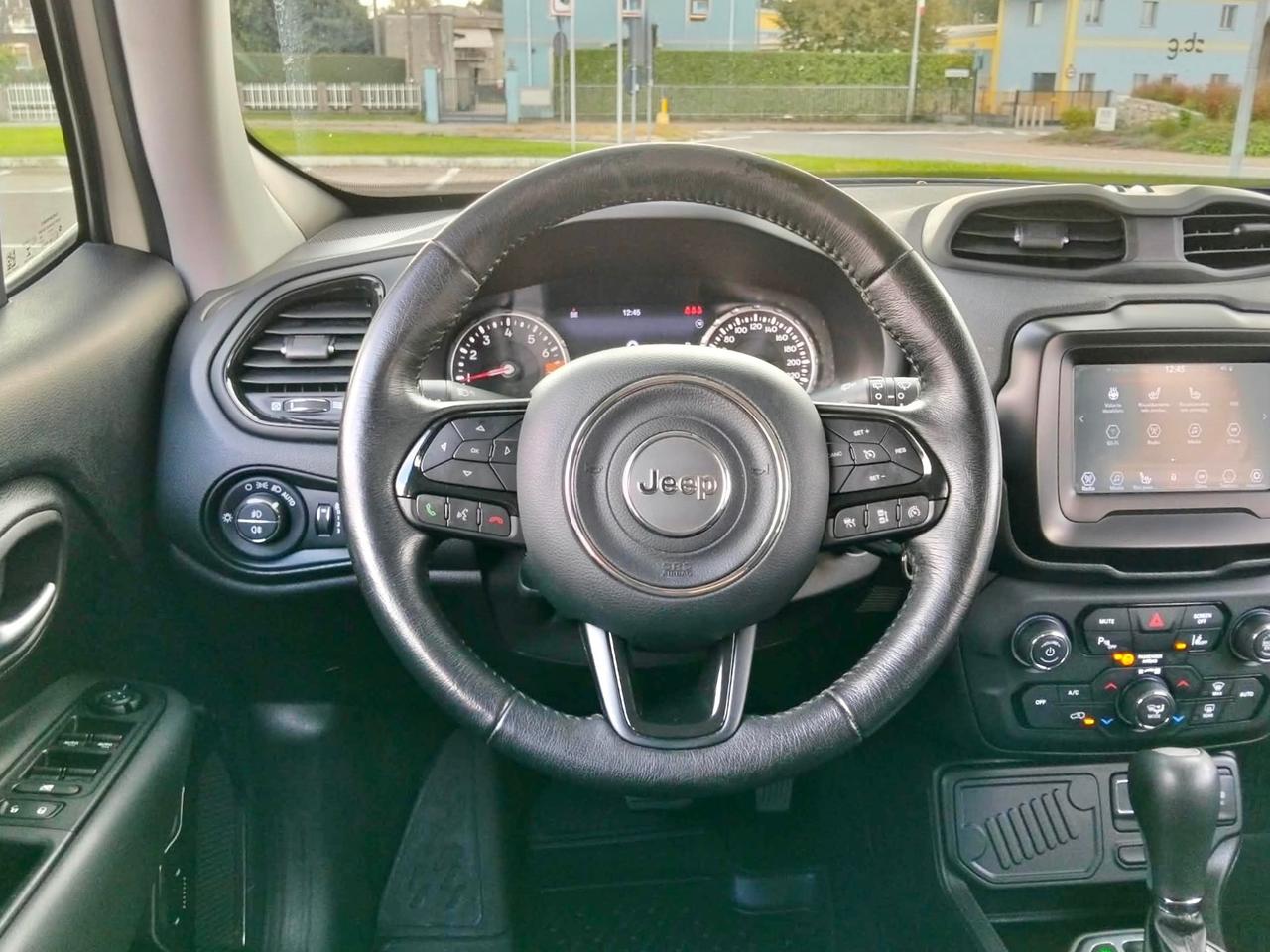 Jeep Renegade 1.3 T4 DDCT Automatic*Navi*Radar*Full