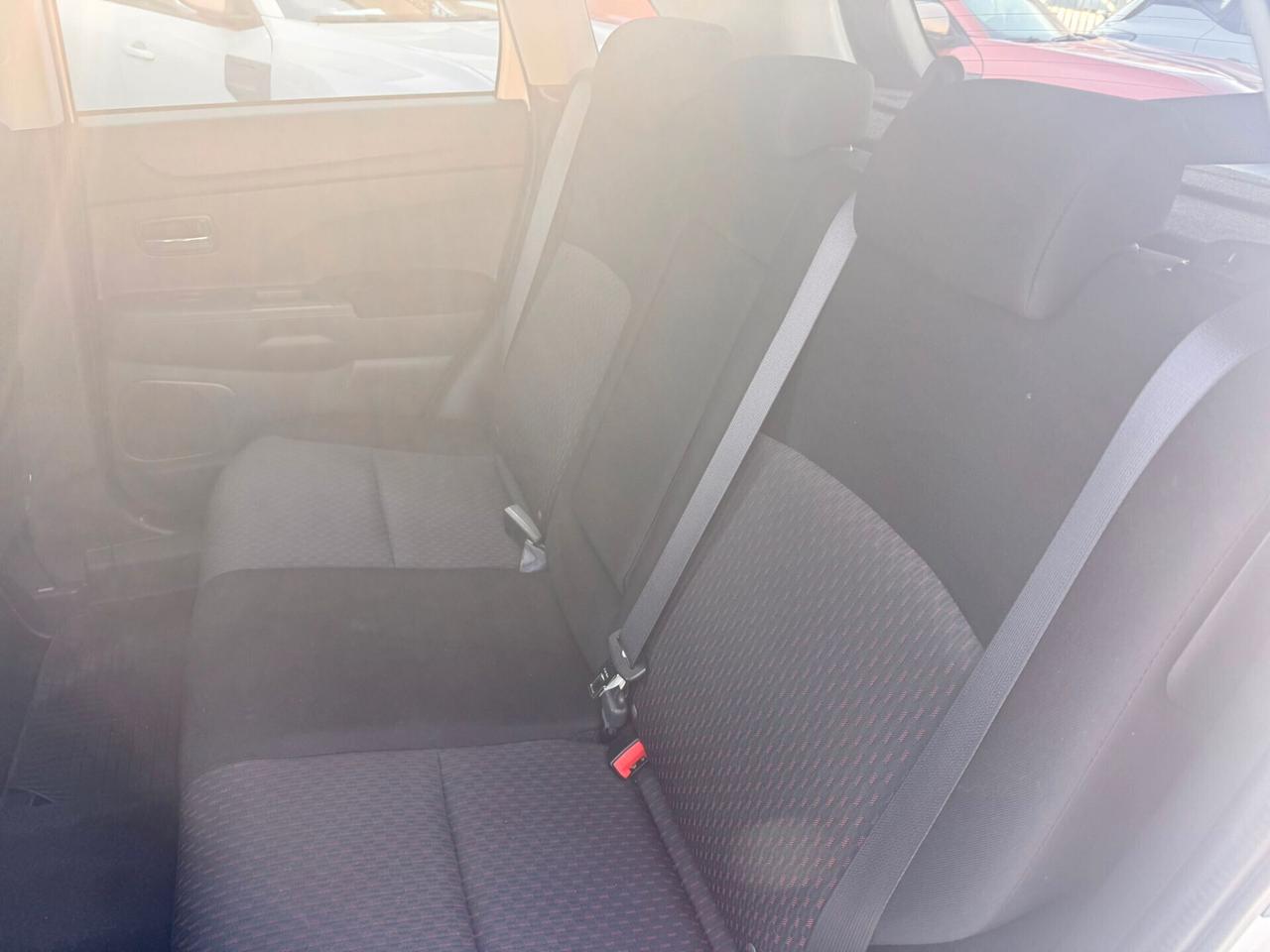 MITSUBISHI ASX 1,6 D 114 CV 4X4 INSTYLE PANORAMIC MAN 5P
