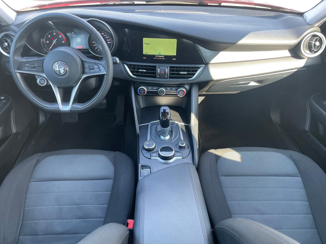 Alfa Romeo Giulia 2.2 Turbodiesel 150 CV AT8 Business-NAVIGATORE-RETROCAMERA