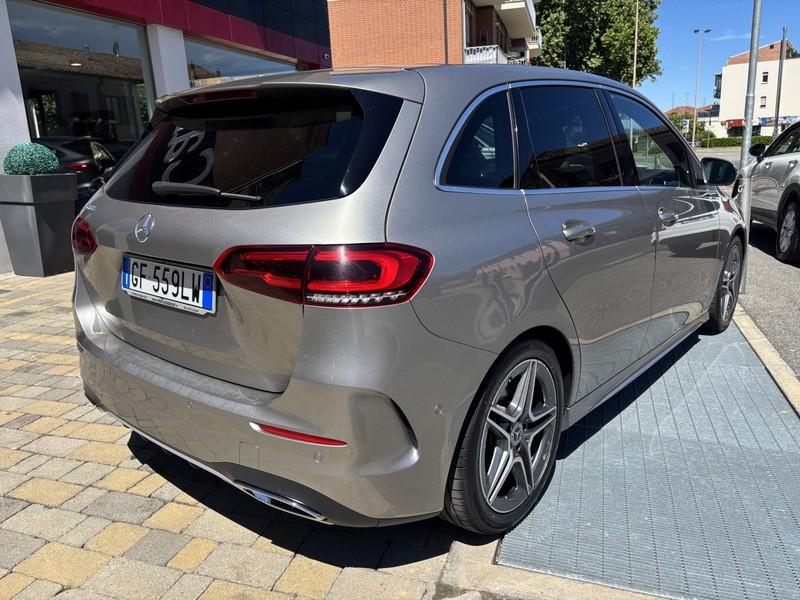 Mercedes B 180 D Premium DCT FULL LED-NAVI-TETTO-18"
