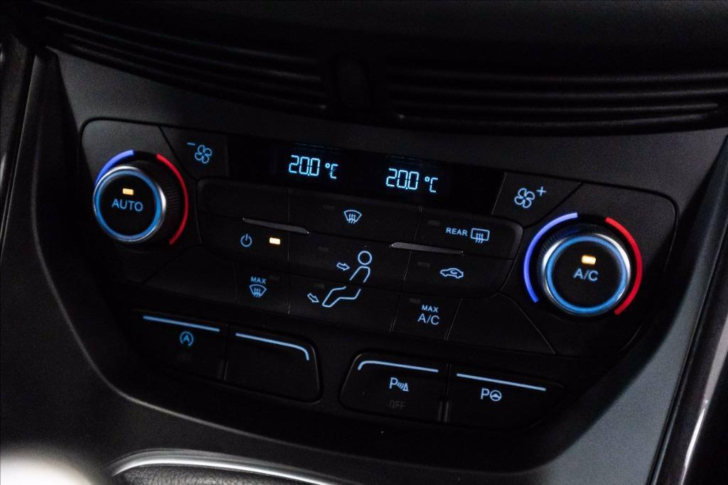 FORD Kuga 1.5 tdci ST-Line s&s 2wd 120cv del 2017