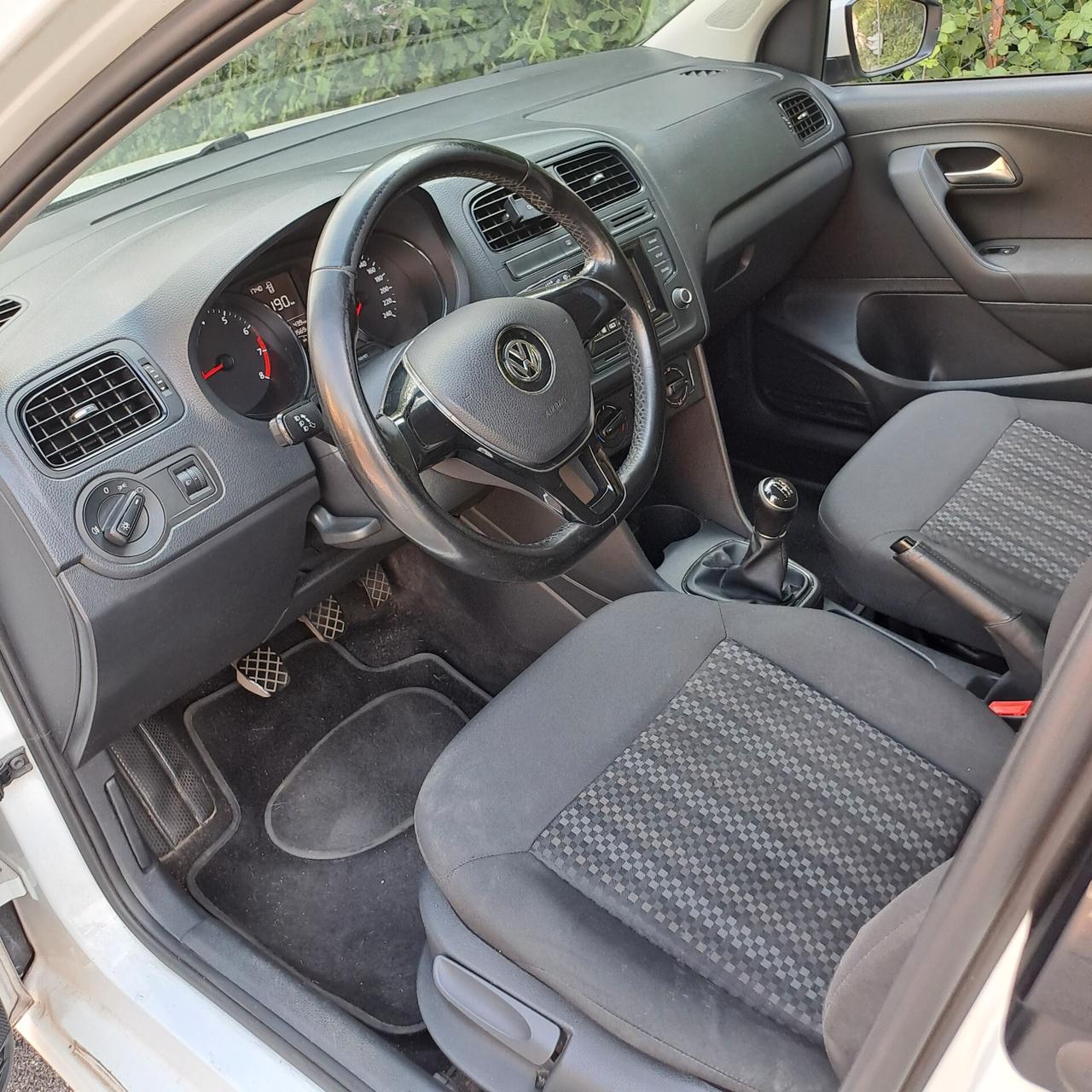 VW POLO 1.0 - NEOPATENTATI