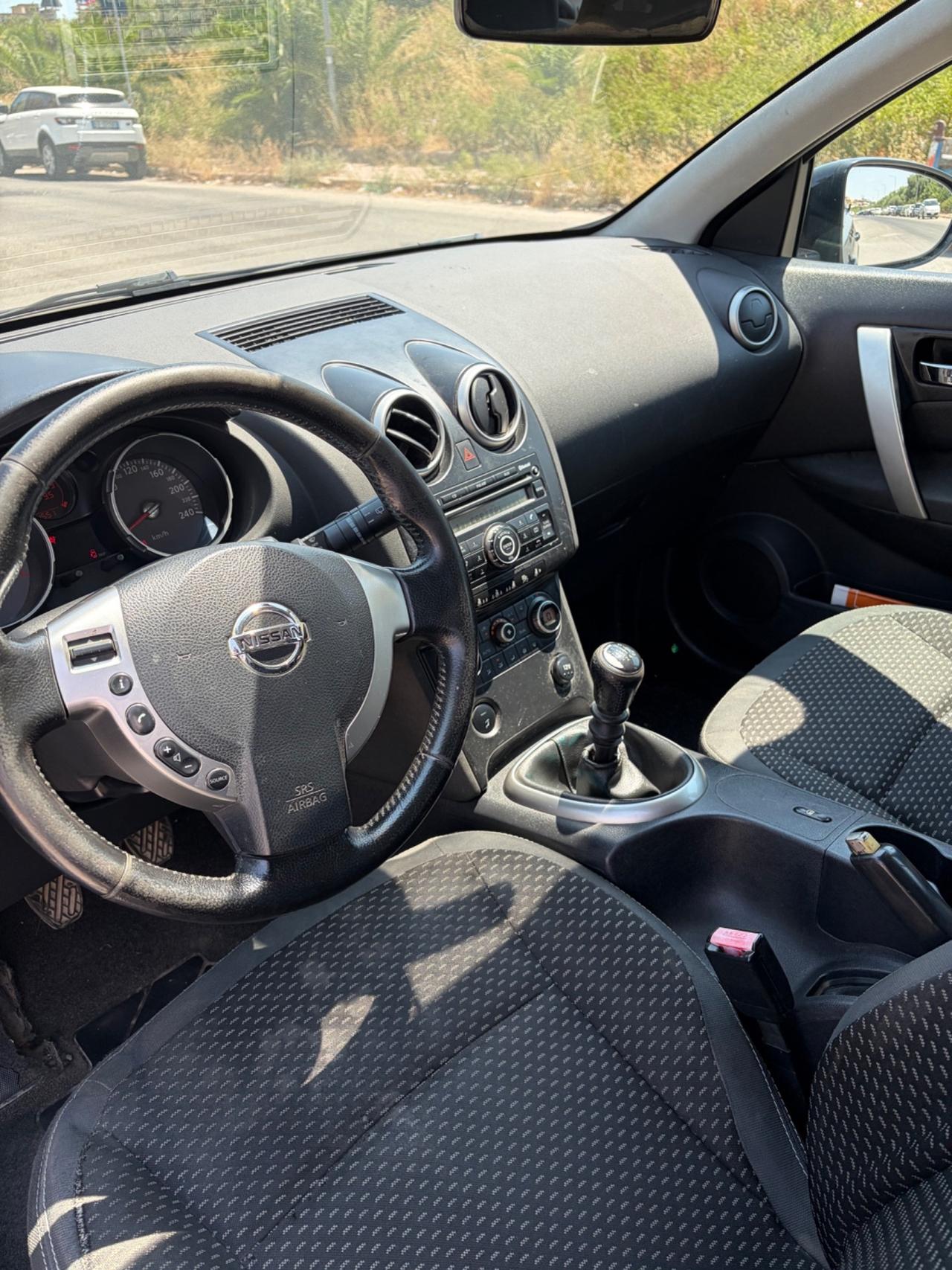 Nissan Qashqai 1.5 dci full optional