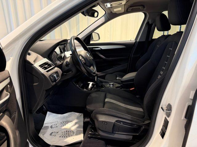 BMW X1 sDrive18d Sport Line Navi Bluetooth Radio