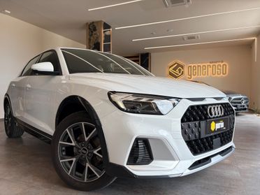 Audi A1 citycarver 30 TFSI S tronic Identity Contrast
