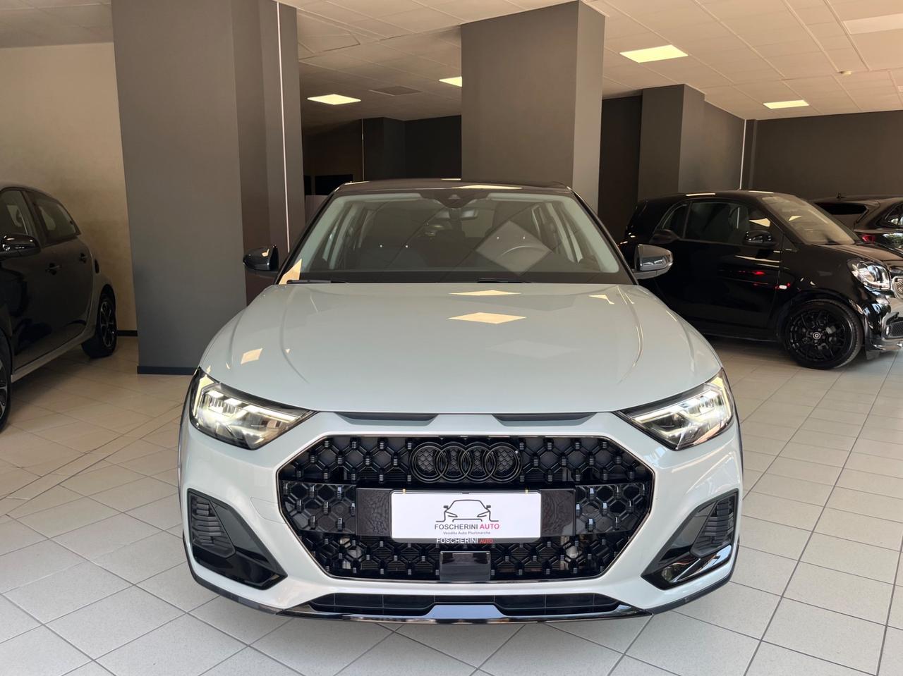 Audi A1 allstreet 30 TFSI S tronic Identity Contrast