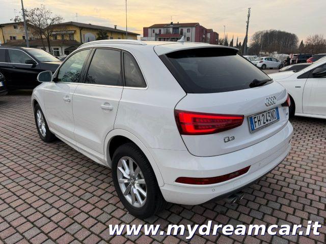 AUDI Q3 2.0 TDI 150 CV S tronic Business