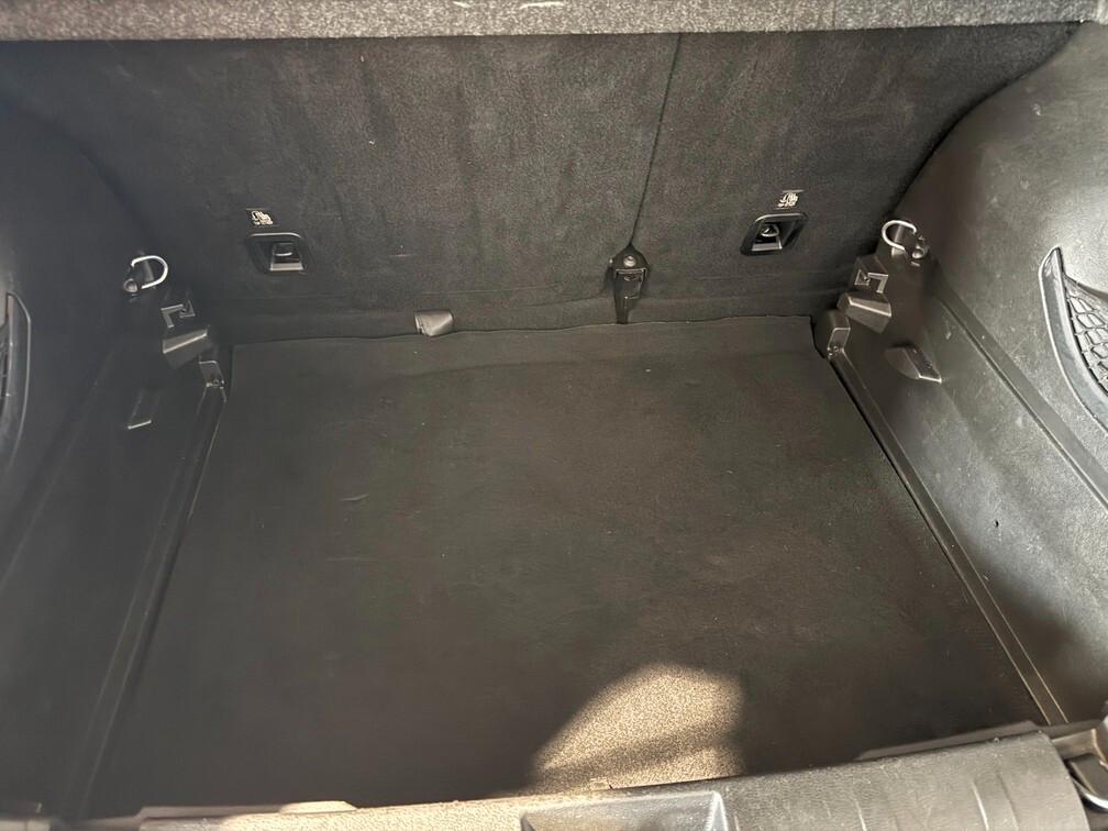 Renegade 1.6 mjt Limited fwd 120cv App conn 17" Neopat