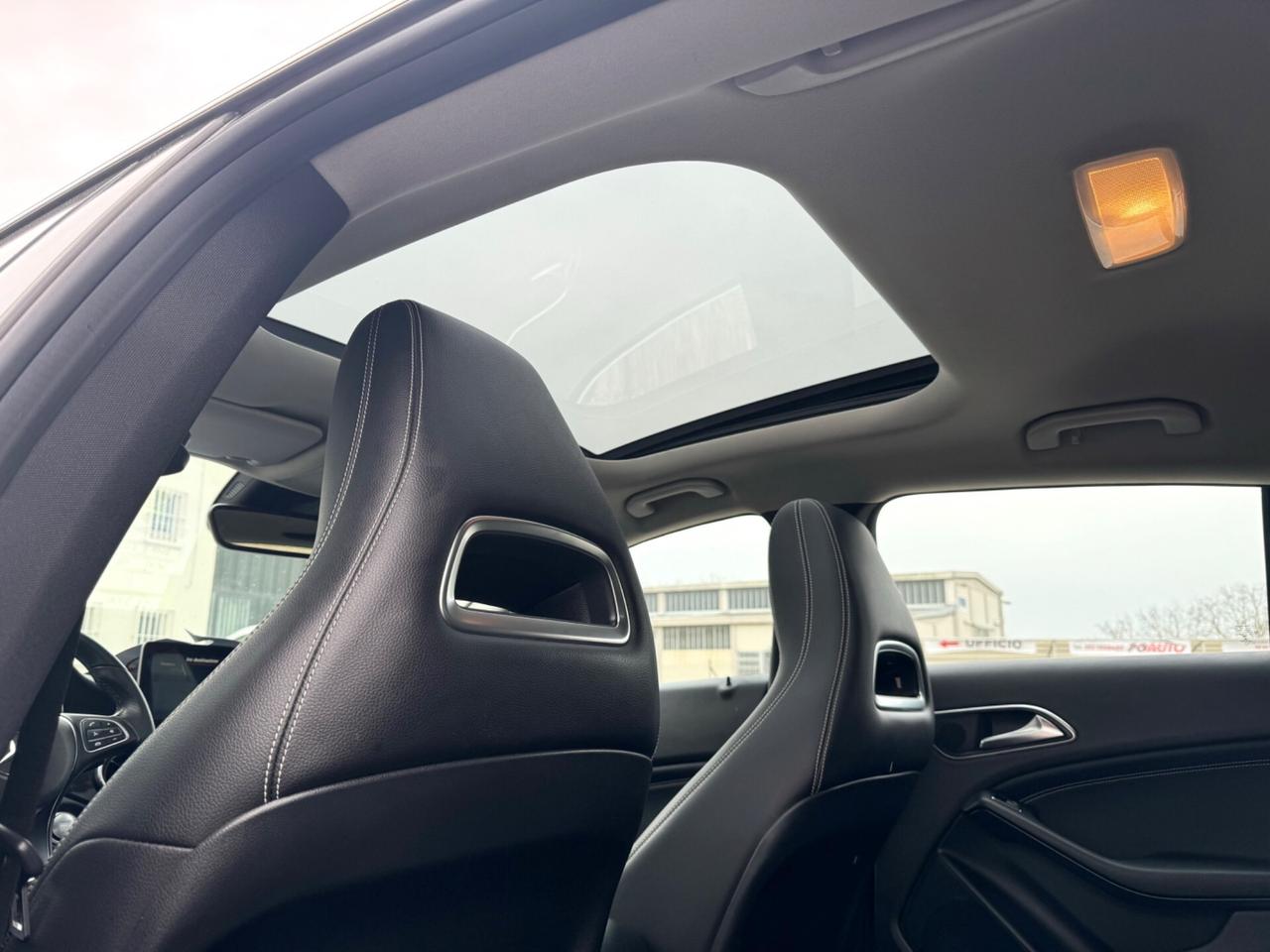 MERCEDES CLA 200d S.B. Sport - Tetto Led Navi