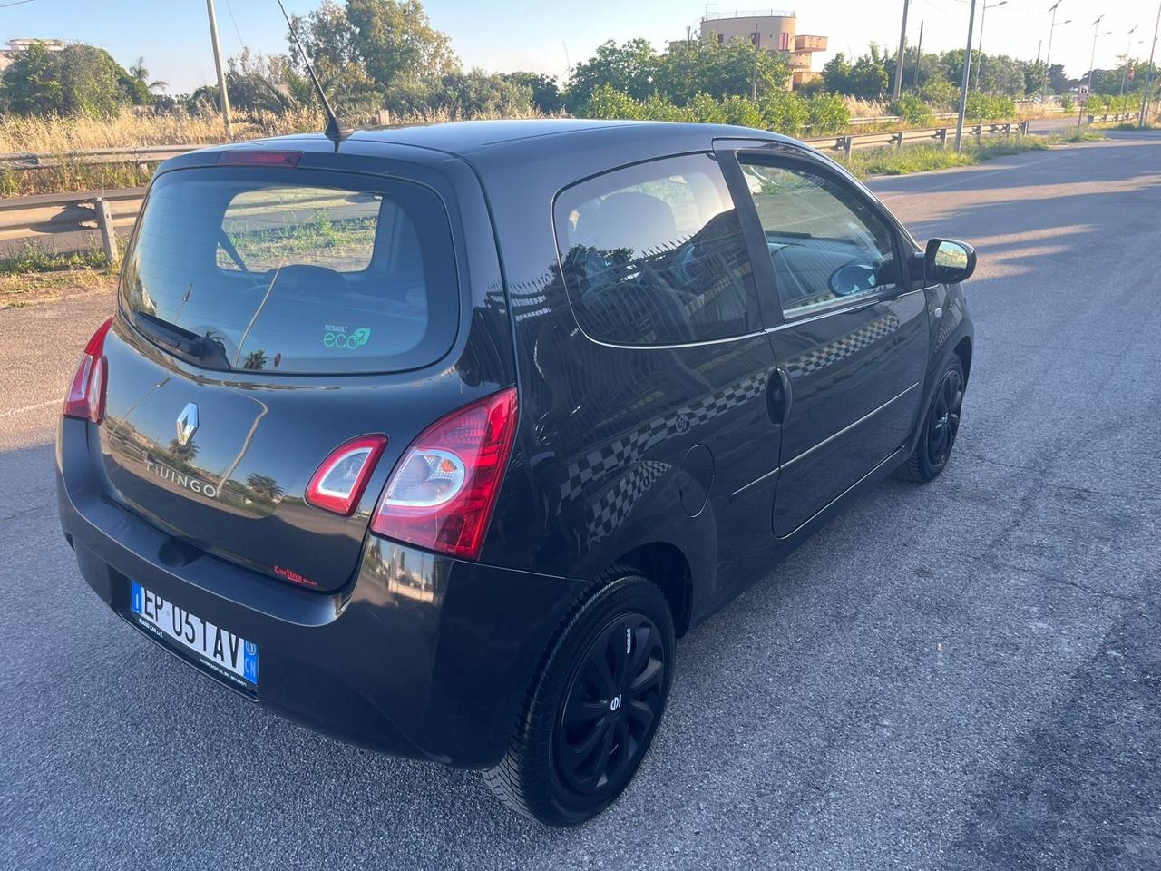 Renault Twingo 1.2 Live 2013