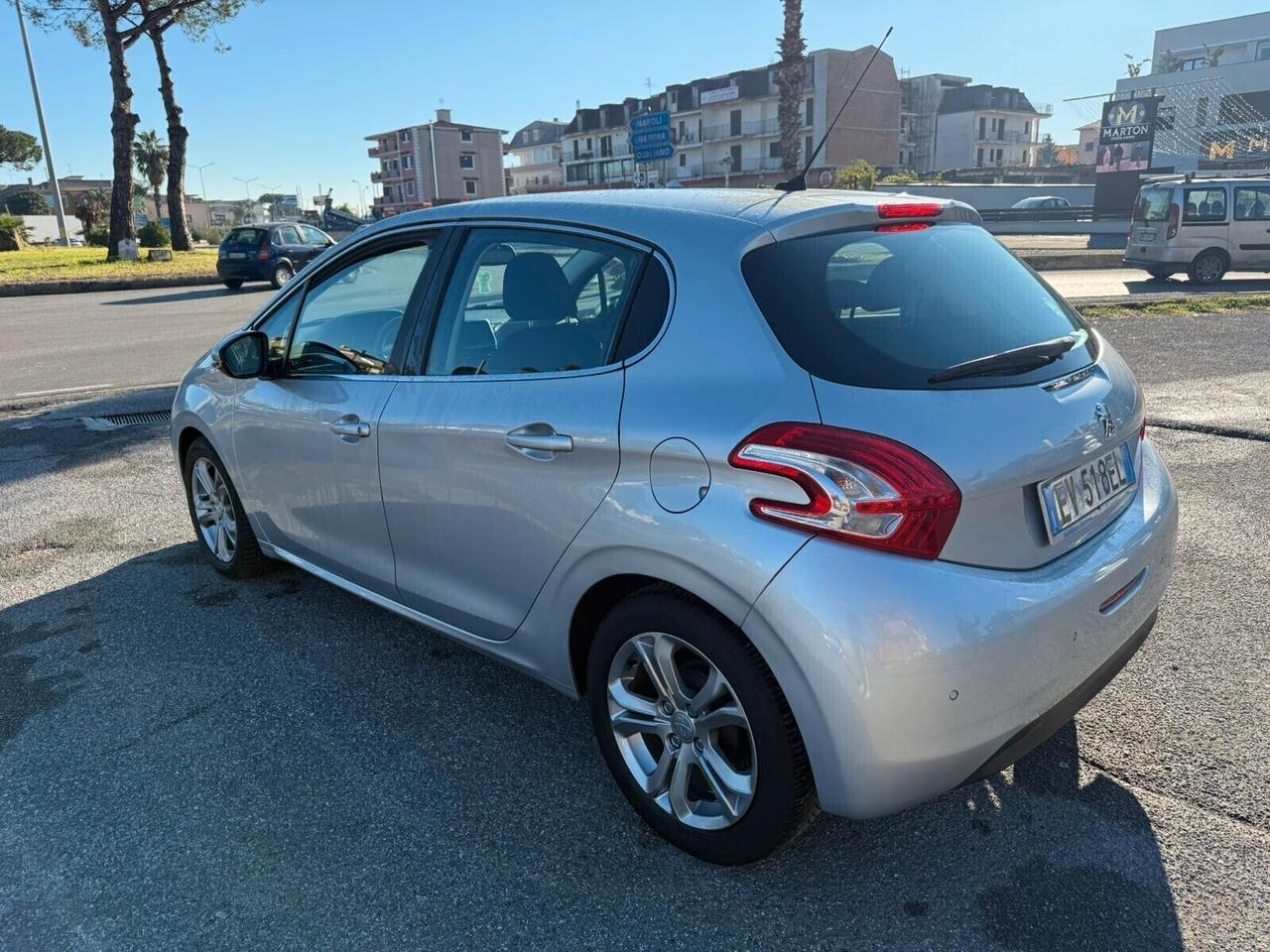 PEUGEOT 208 ALLURE 5PORTE 1.2BENZINA 82CV SOLO80MILAKM