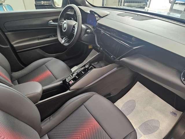 Alfa Romeo Junior 1.2 ibrida Speciale 136cv edct6