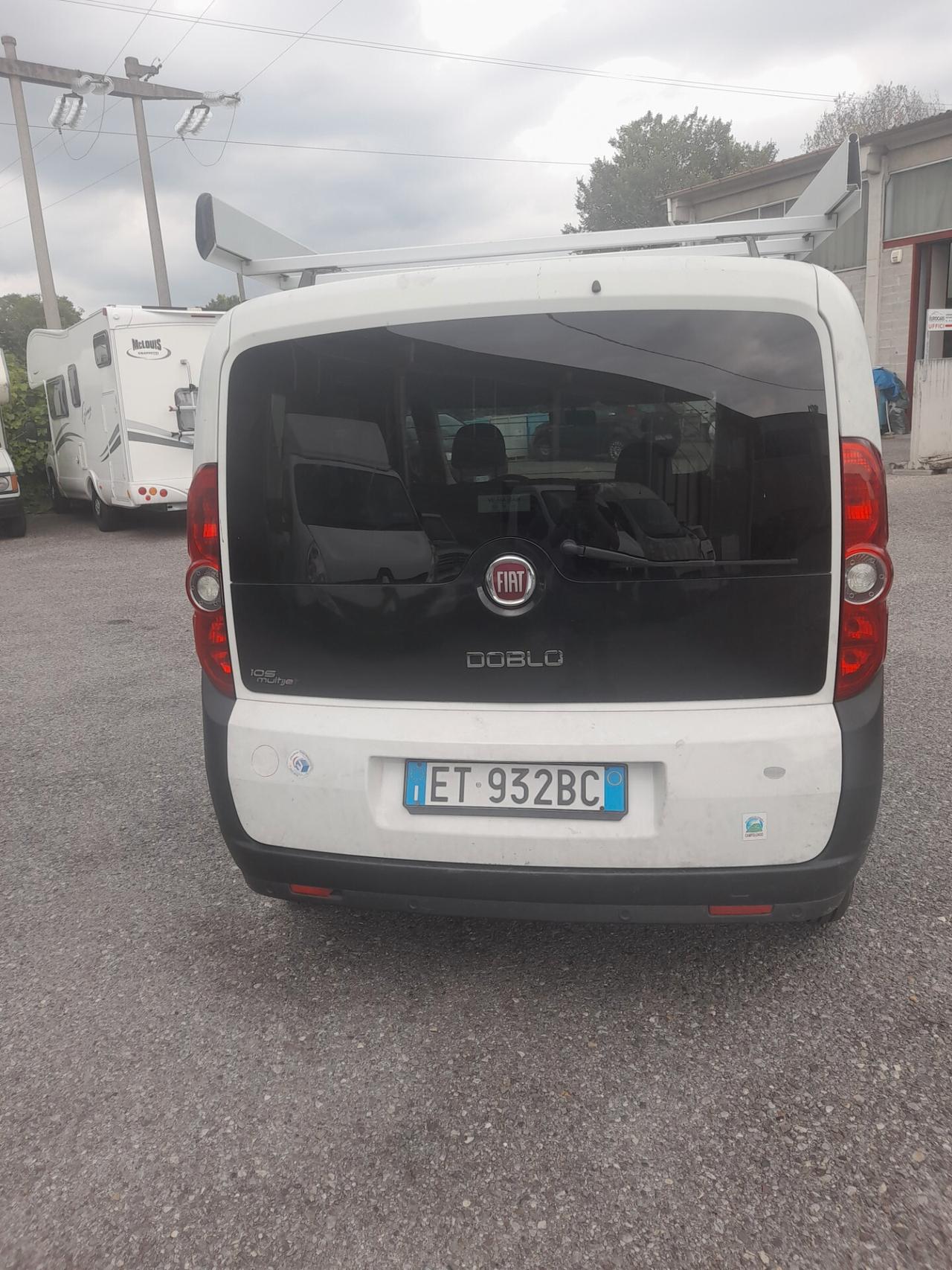 Fiat doblo 5 posti finestrato autocarro