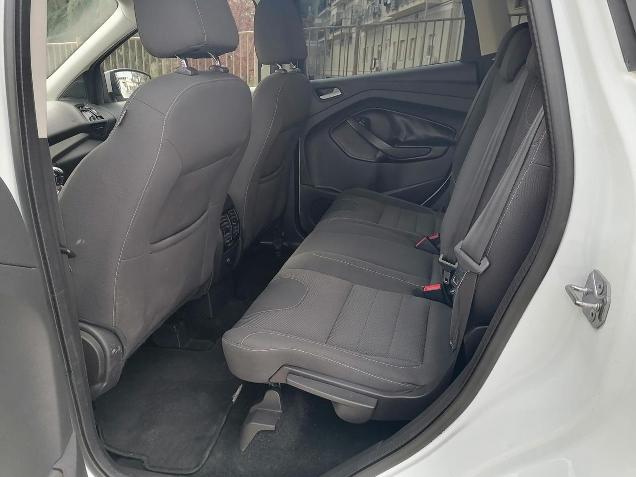 Ford Kuga 2.0 TDCI 120 CV S&S 2WD Titanium 2015