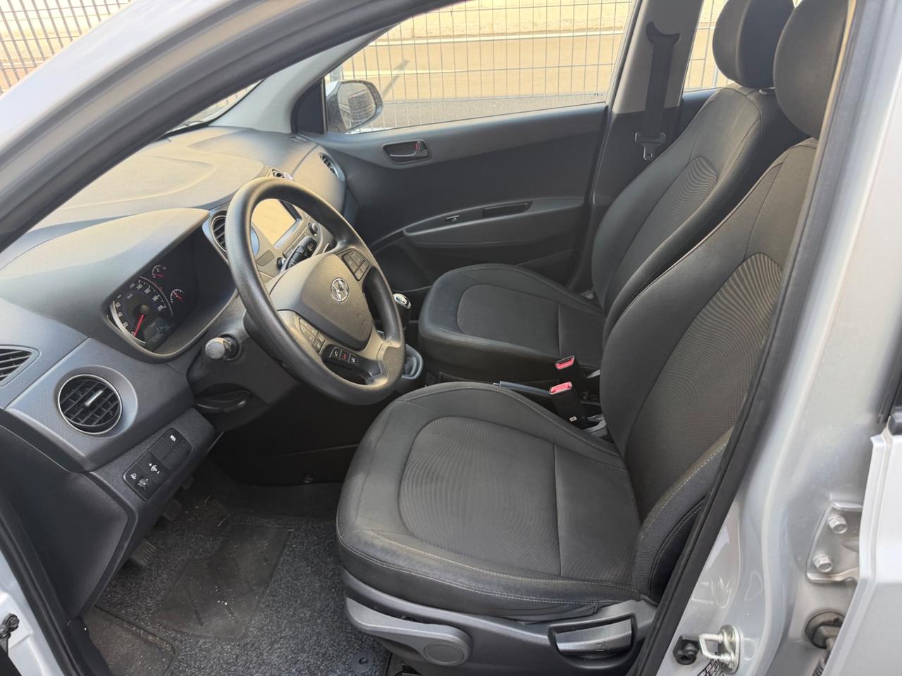 Hyundai i10 I 10 BENZ. (GUARNIZIONE TESTA DA FARE)