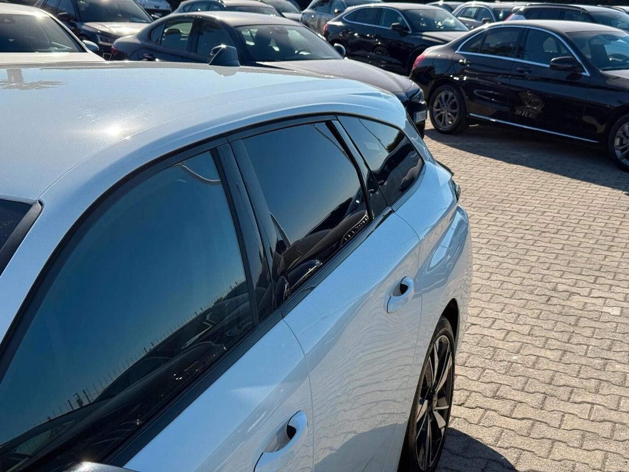 Nuova Peugeot 308 130 EAT8 SW Allure Pack
