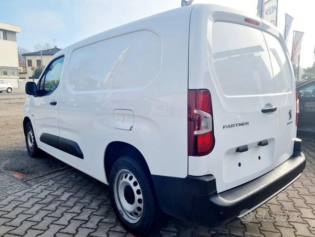 PEUGEOT Partner Partner LONG L2H1 BHDI 100CV PR