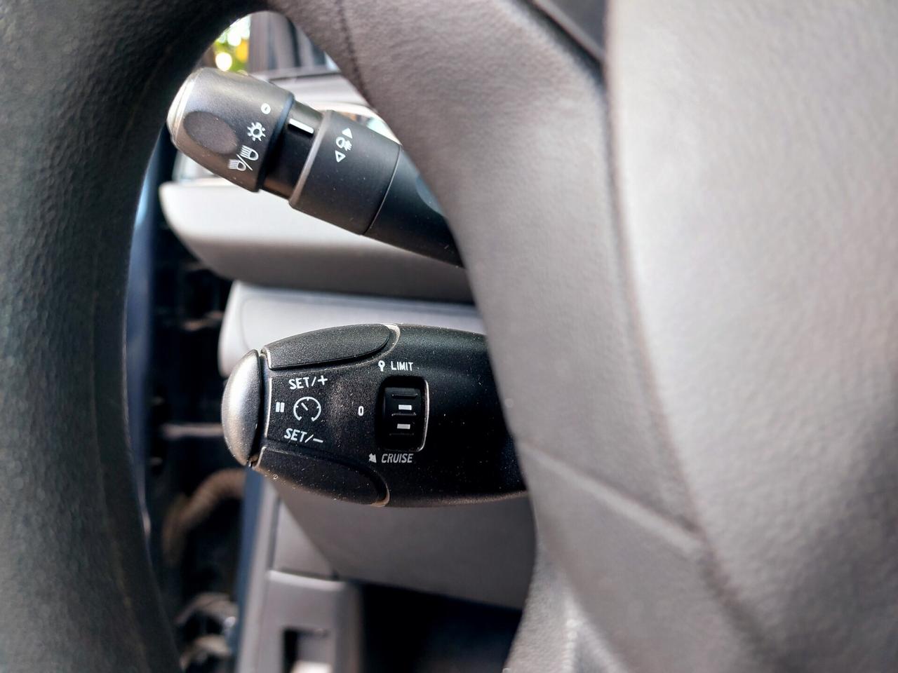Peugeot 208 1.6 BlueHdi 75 CV 5p. Active - 2018
