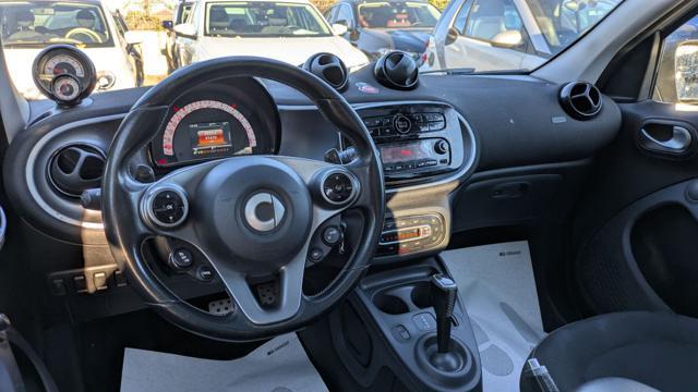 SMART ForFour TURBO 0.9cc 90cv CRUISE CONTROL CERCHI IN LEGA