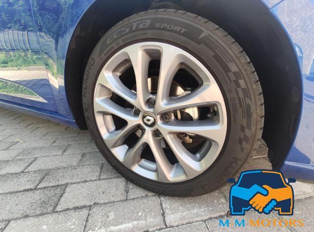 RENAULT Megane Mégane TCe 140 CV GT Line Intens!