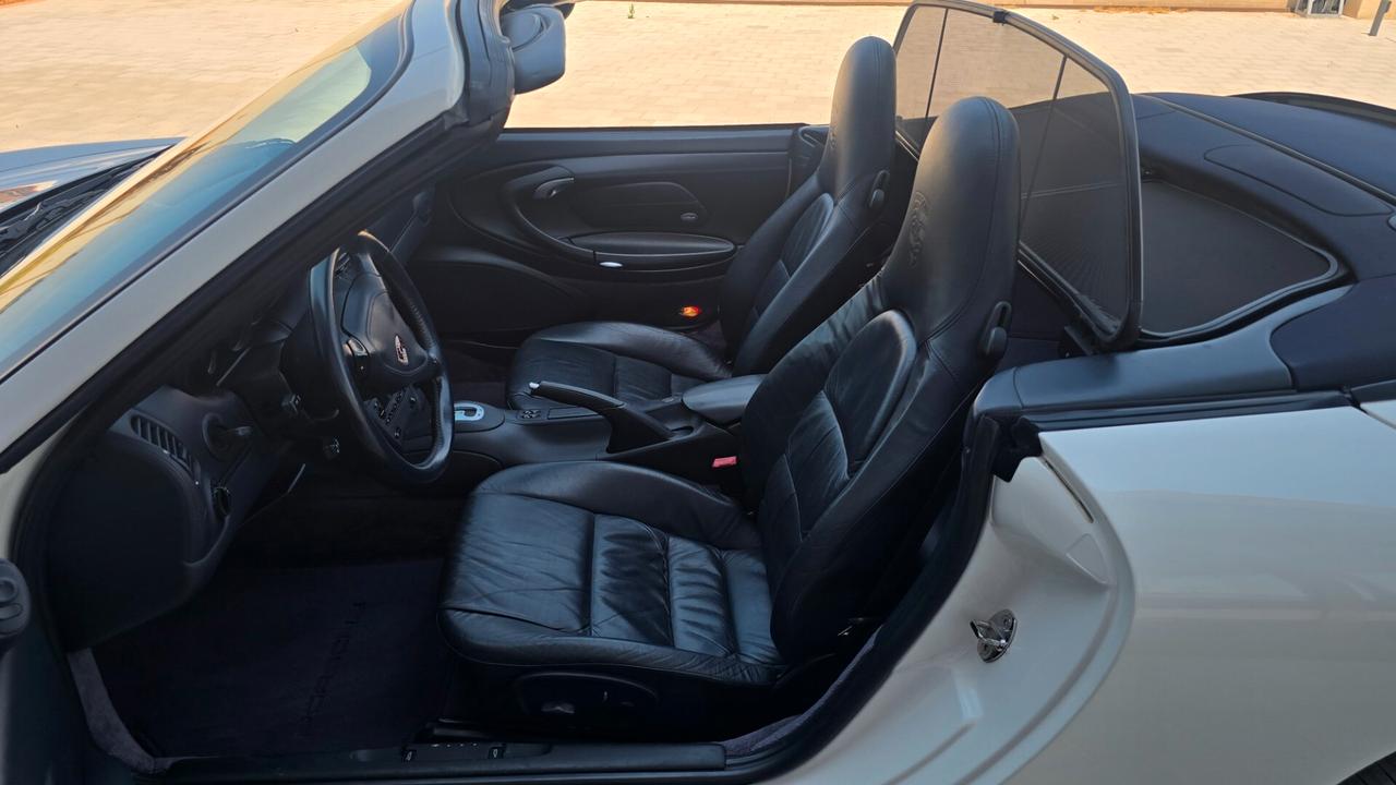 Porsche 911 Carrera Cabriolet ASI CRS