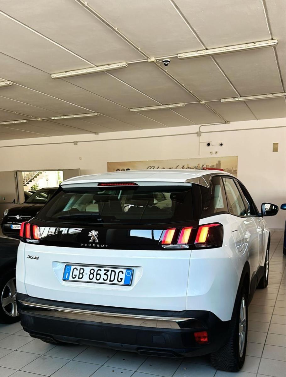 PEUGEOT - 3008 - BlueHDi 130 EAT8 S&S Business