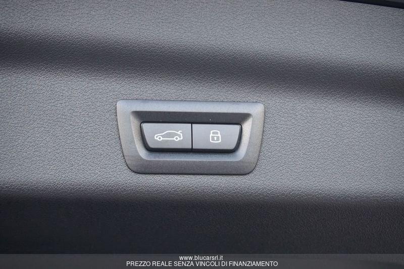 BMW X1 X1 sDrive 18d xLine