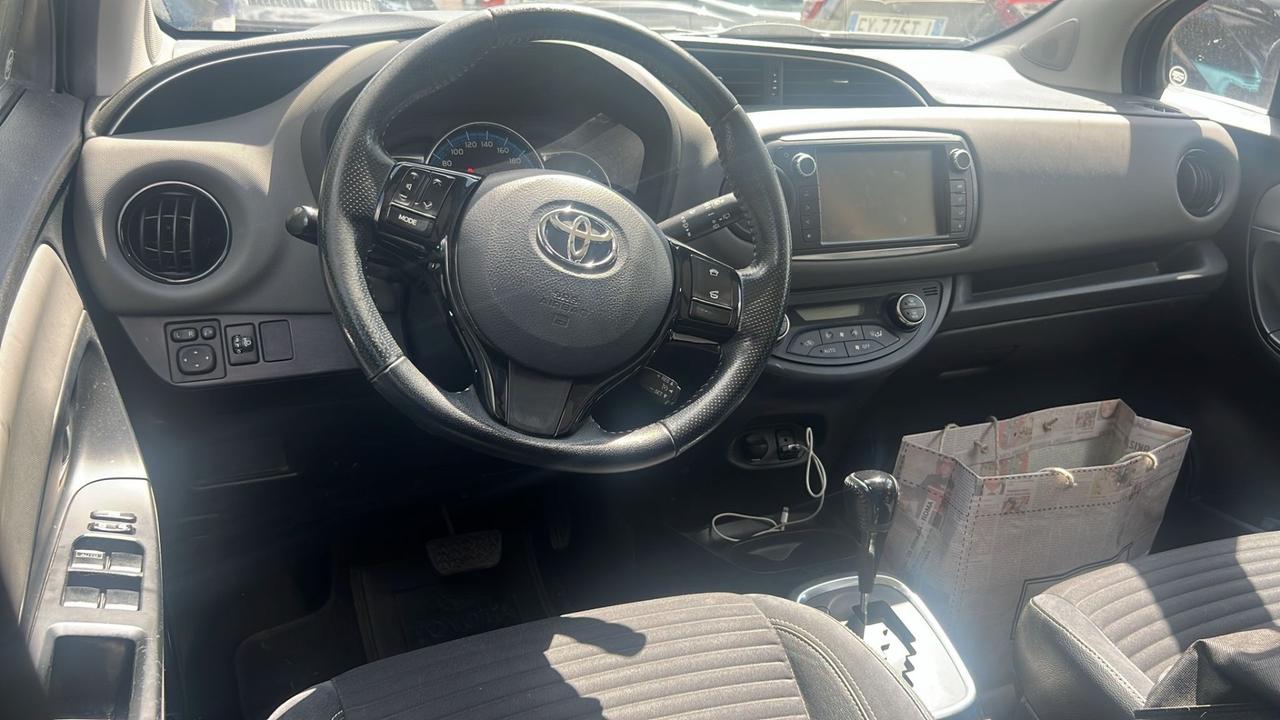 Toyota Yaris Hybrid