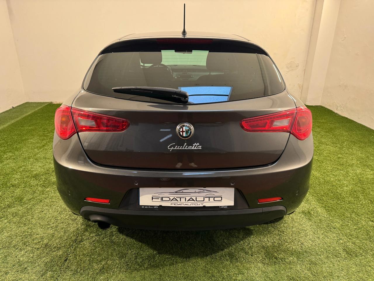 Giulietta III 1.4 Distinctive 120cv EURO5 1PROP.
