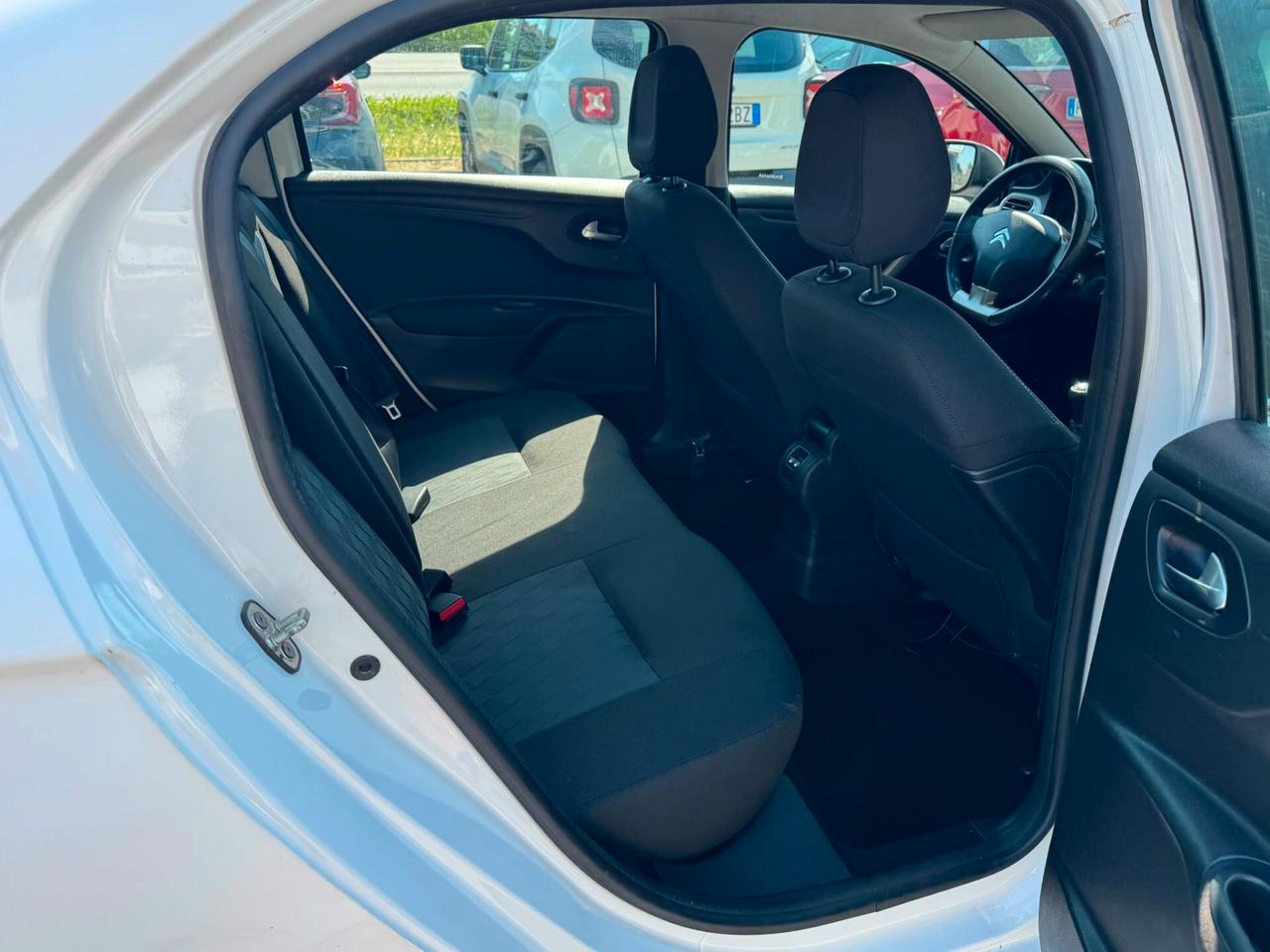 Citroen C-Elysee BlueHDi 100 Shine