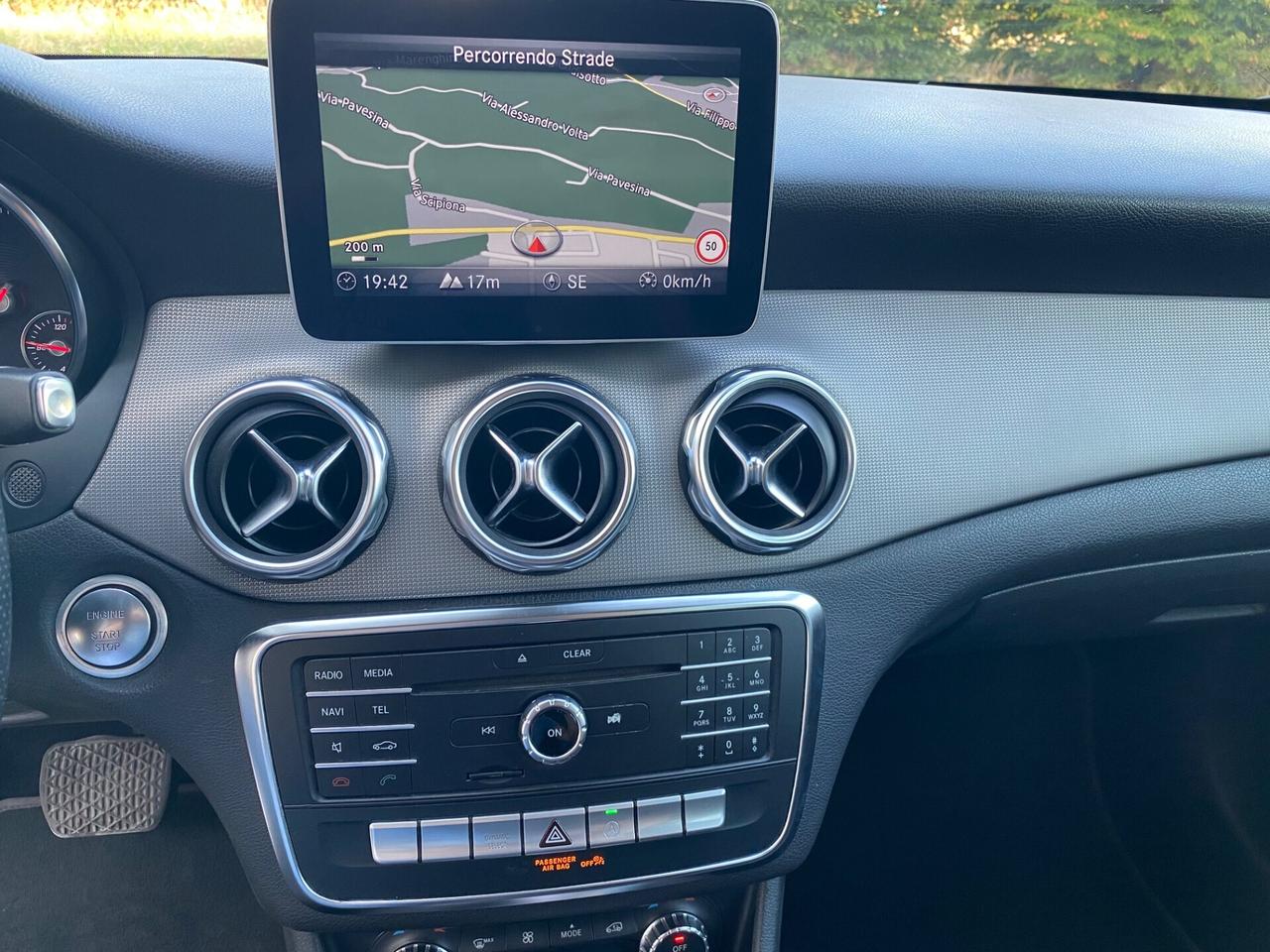 Mercedes GLA 200 d Automatic Sport Pelle Xenon