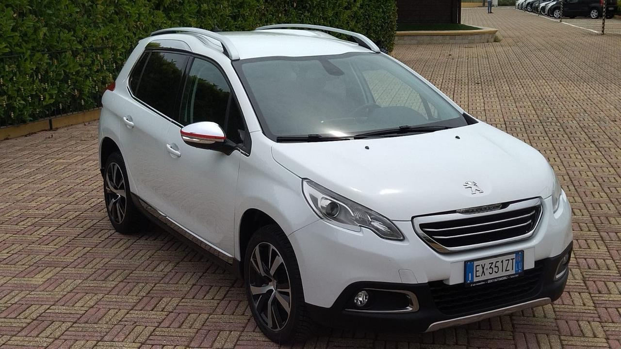 Peugeot 2008 1.6 e-HDi 115 CV Stop&Start Allure