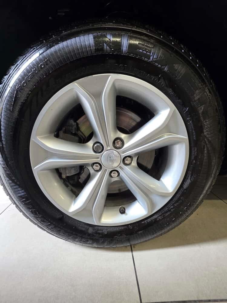 Land Rover Discovery Sport HSE Luxury StileMotori