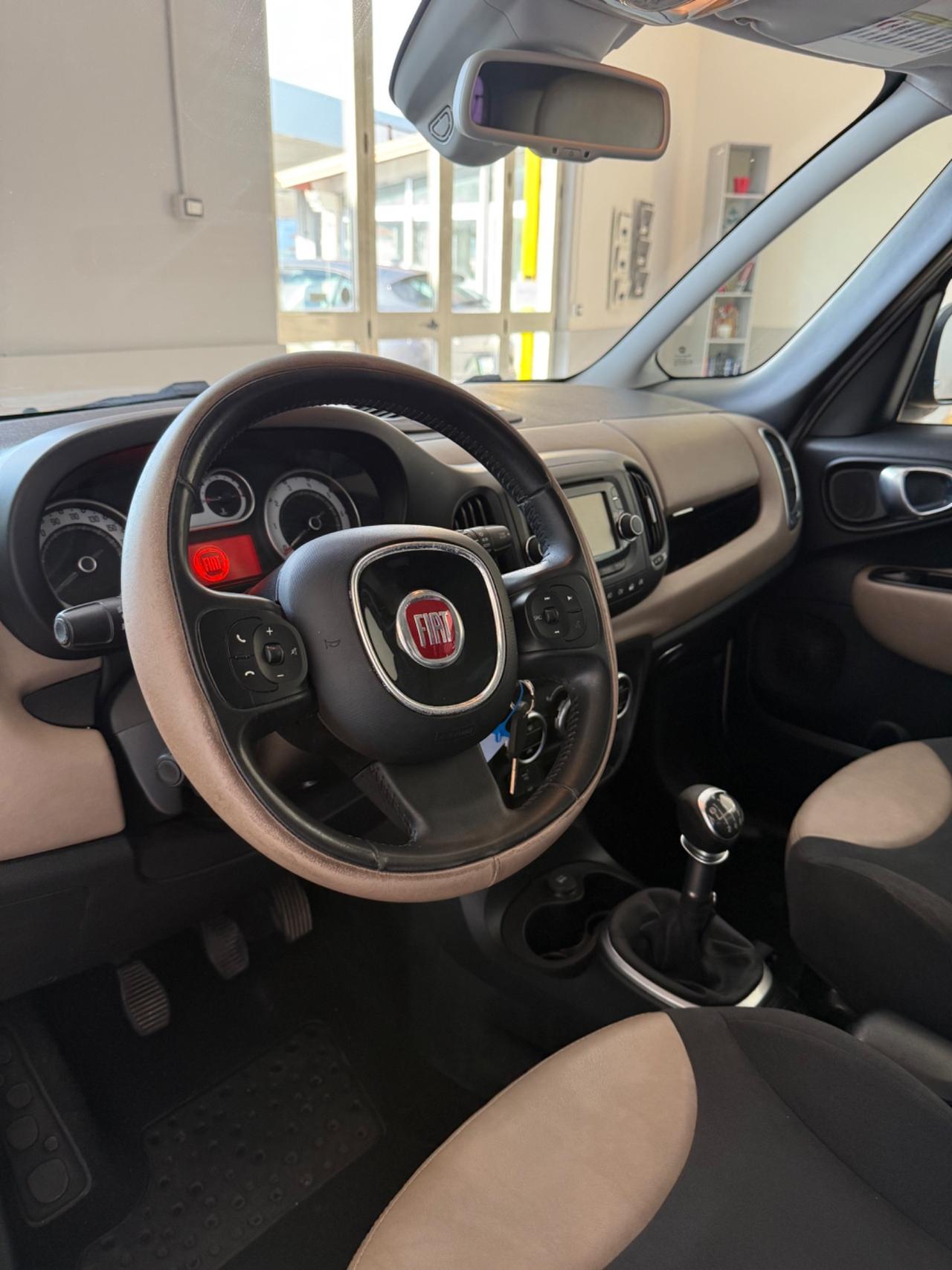 Fiat 500L 1.6 Multijet 105 CV Lounge TETTO PANORAMICO