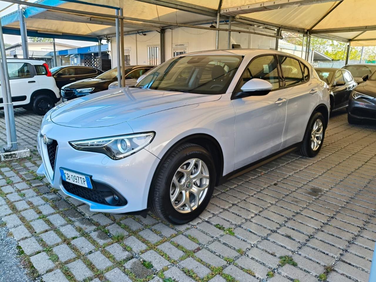 Alfa Romeo Stelvio 2.2 Turbodiesel 160 CV AT8 RWD Business