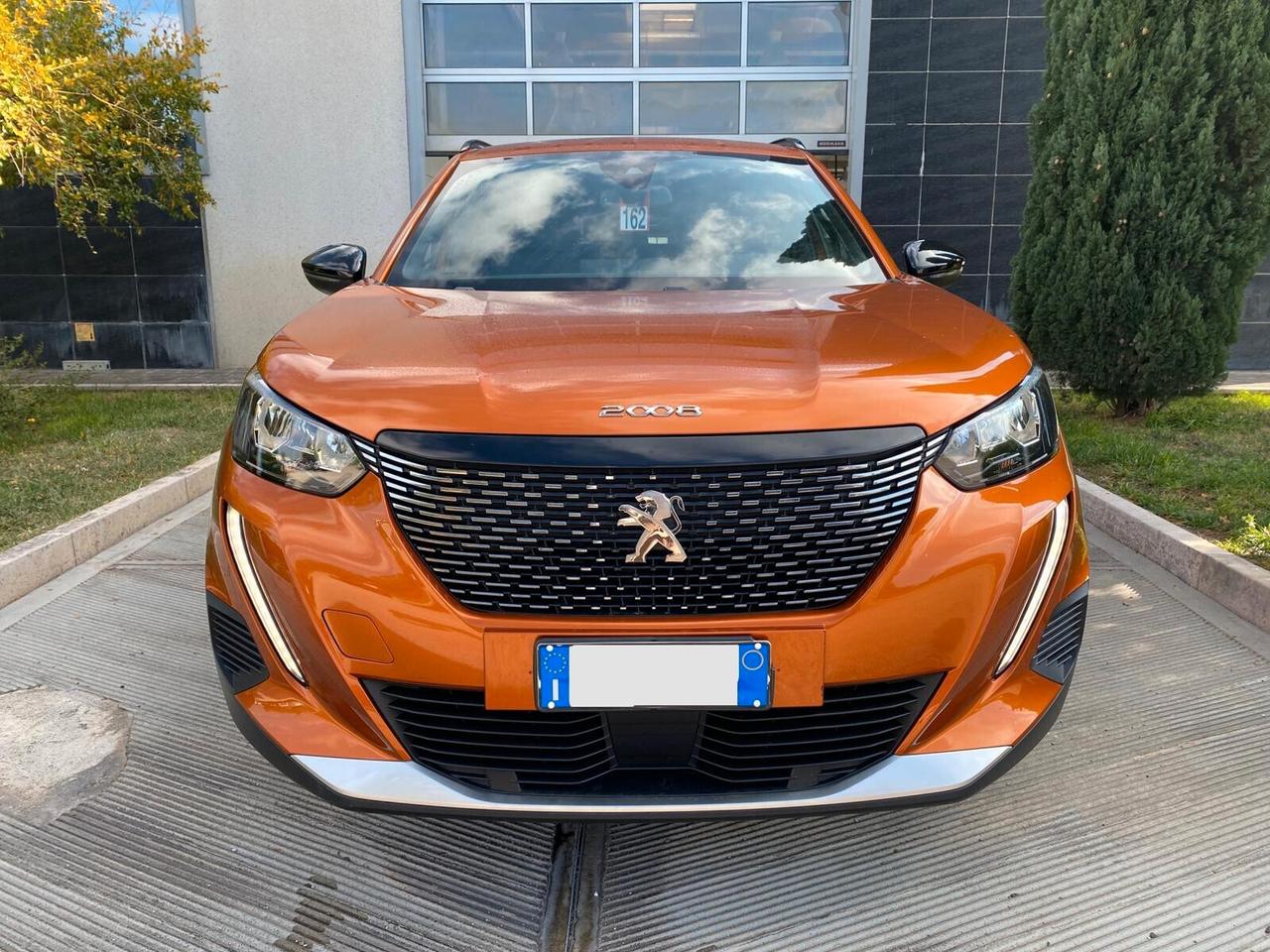 Peugeot 2008 PureTech 100 S&S Allure Pack