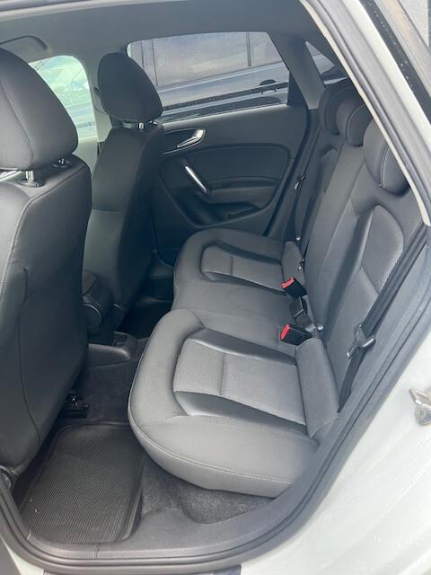 Audi A1 1.6 TDI S tronic Ambition