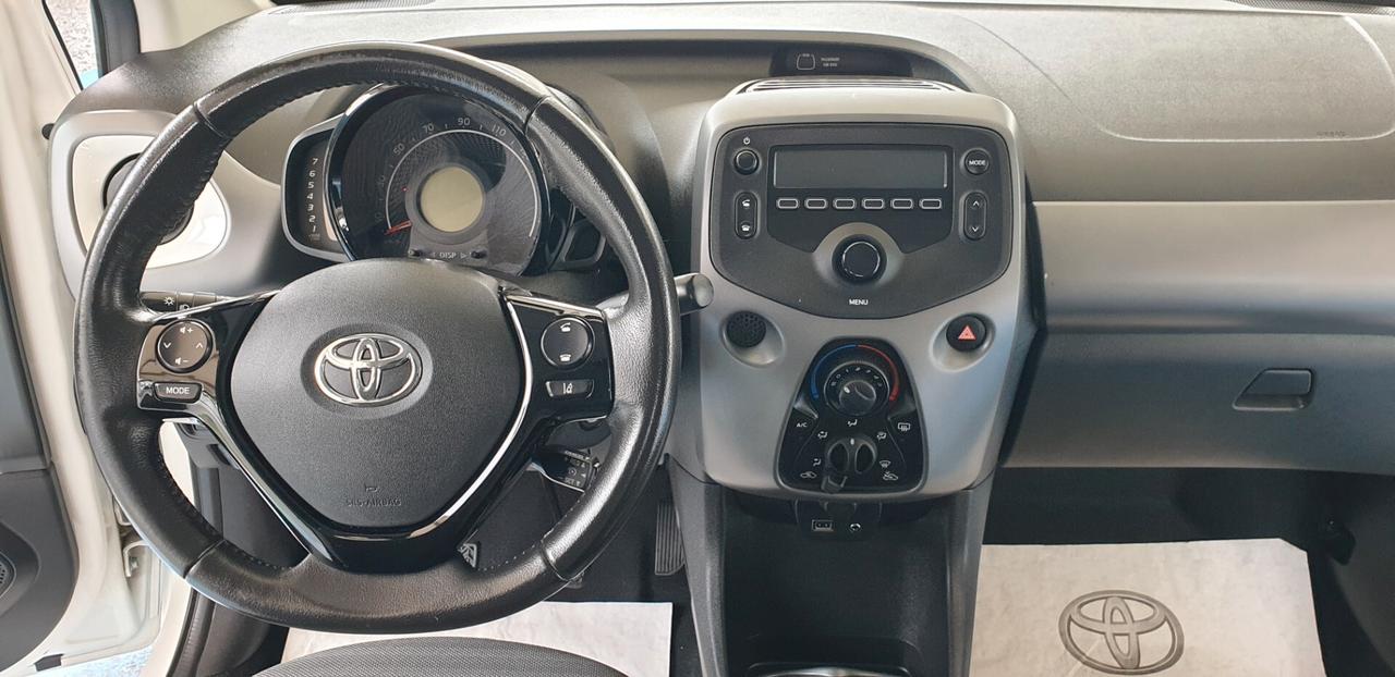 TOYOTA AYGO 1.0 BENZINA ANNO 2019 KM 53 MILA E/6