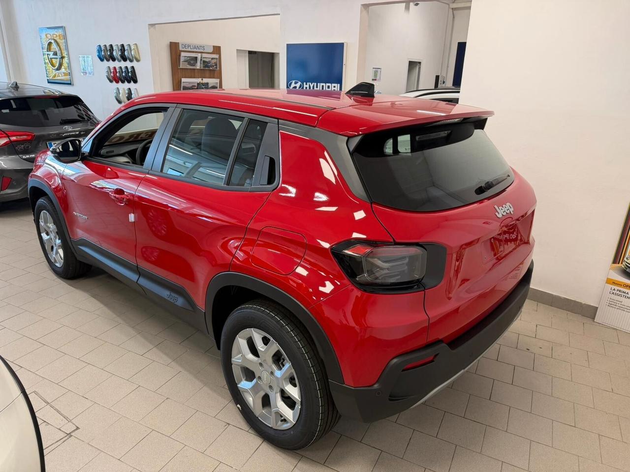 Jeep Avenger 1.2 Turbo 110 CV MHEV Altitude