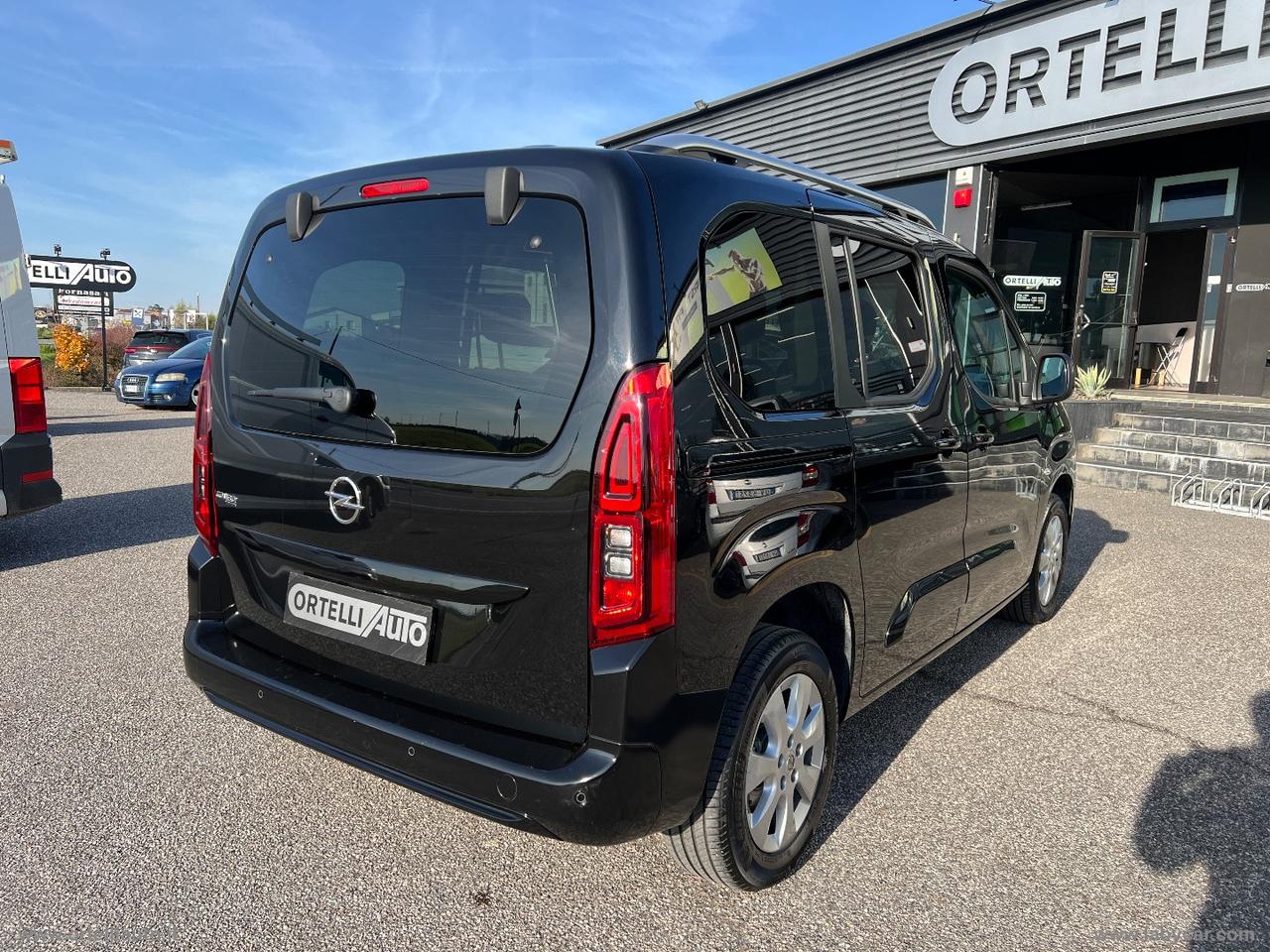 Combo Cargo 1.5 D 130S&S AT8 COME NUOVO