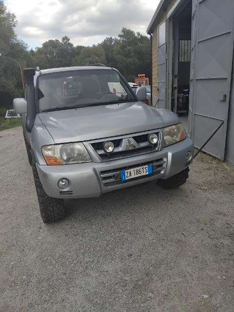 Mitsubishi Pajero 2.5 TDI 3p. GL