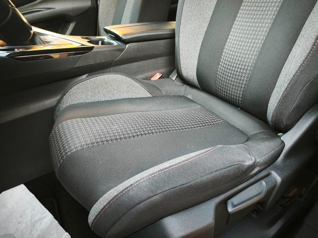 Peugeot 3008 HDi 130 CV PROMO BLACK FRIDAY